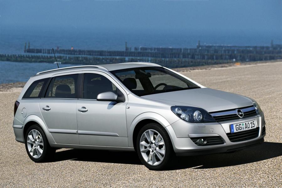  Opel Astra Caravan 2005 года  (фото 40 из 58)
